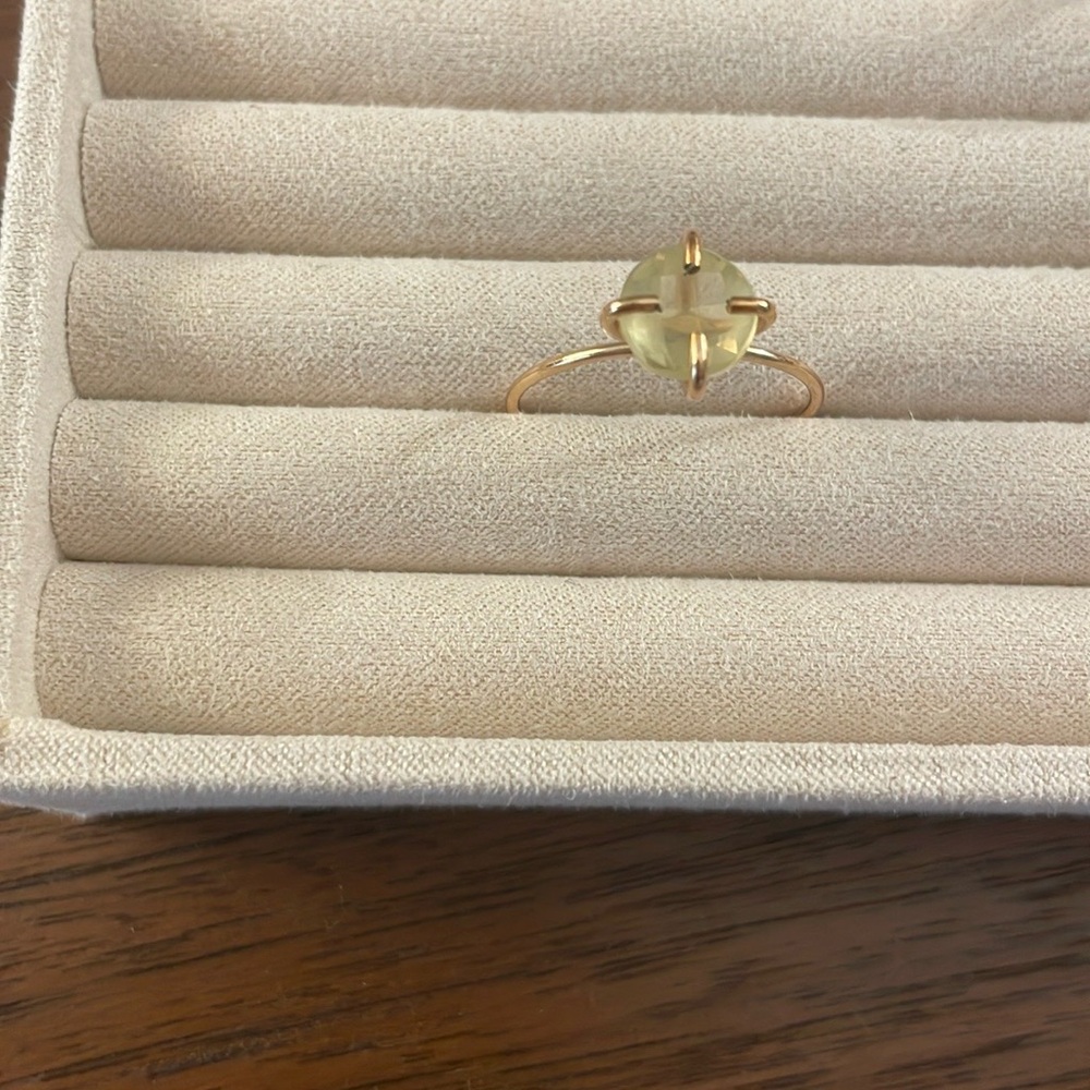 Able Gold and Yellow Stone Ring Size 9